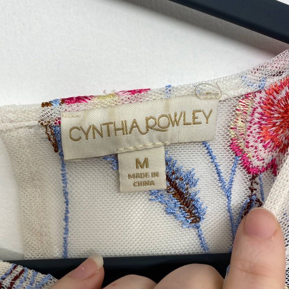 Cynthia Rowley mesh Embroidered Floral bell sleeve - Picture 6 of 7